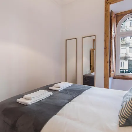 Noble And Luxury House In Apartman